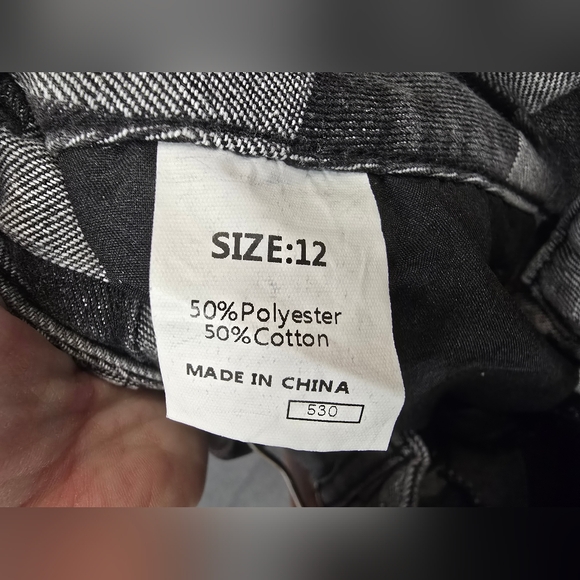 Checkered Wide Leg Pants - Picture 7 of 7